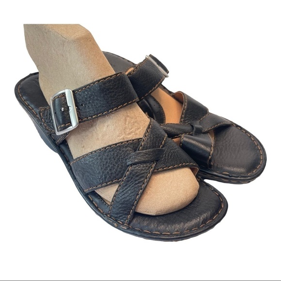 Born Women's Brown Pebbled Leather Strappy Summer Slide On Wedge Sandal Size 10 - Picture 1 of 11